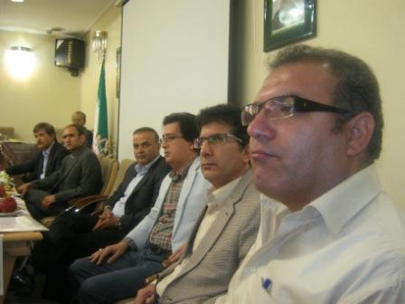 http://s4.picofile.com/file/7731711070/IMG_6013.jpg