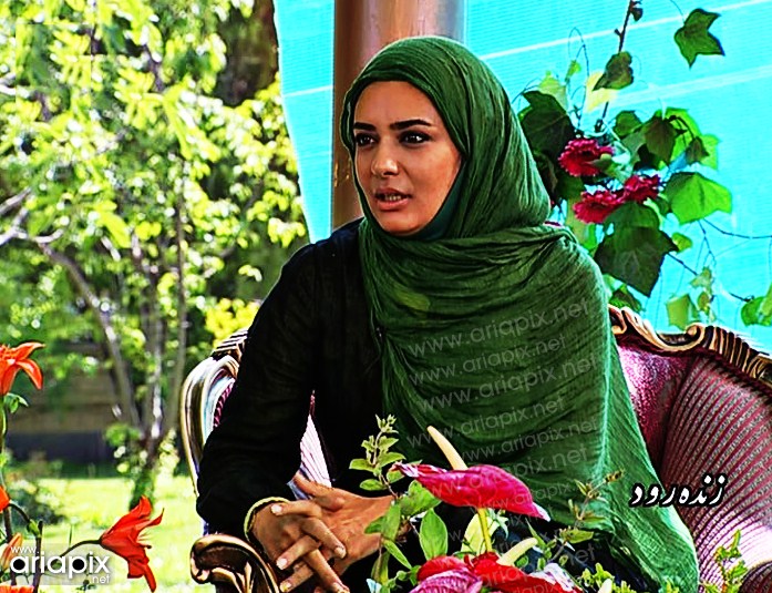 عکس‌ های جدید لیندا کیانی و احمد مهران فر در برنامه زنده رود اردیبهشت 1392