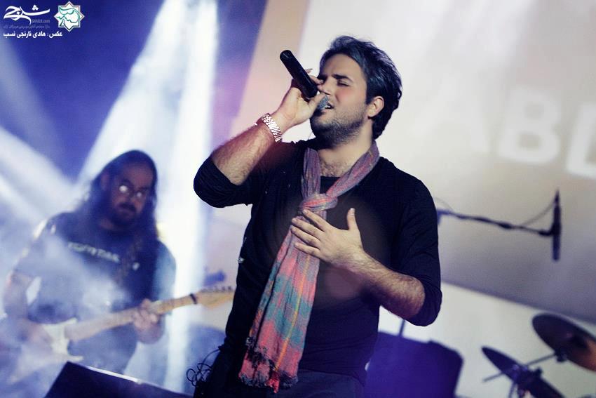 http://s4.picofile.com/file/7745170749/ALI_02.jpg