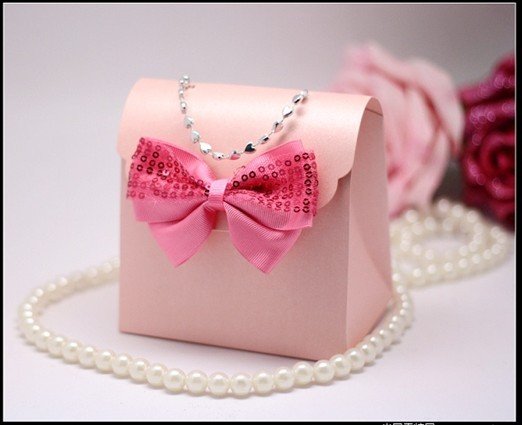 Wedding_gift_box_big_size_100pcs_per_lot_candy_bag_pink_color_candy_box_gift_box.jpg (522×425)