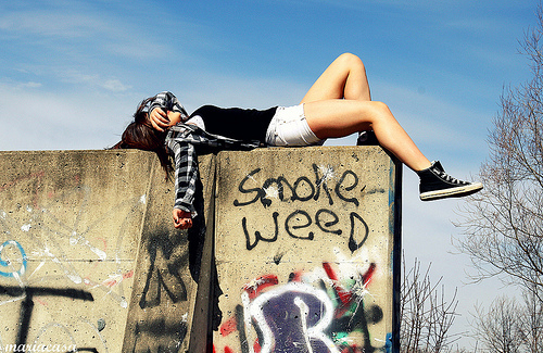 http://s4.picofile.com/file/7803223759/1336194783_alone_girl_smoke_weed_favim_com_113758.jpg