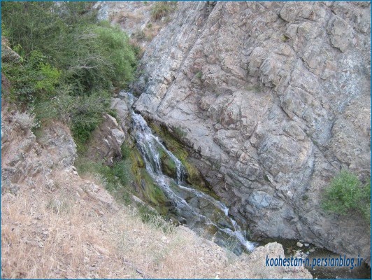 آبشار اول دره حصارک