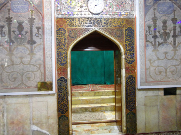 http://s4.picofile.com/file/7805525806/seyyed_hemze_tebriz3.jpg