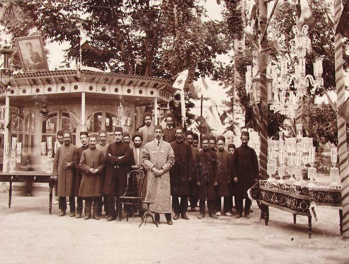 http://s4.picofile.com/file/7805556876/aliqapu_ha_iyeleri2.jpg