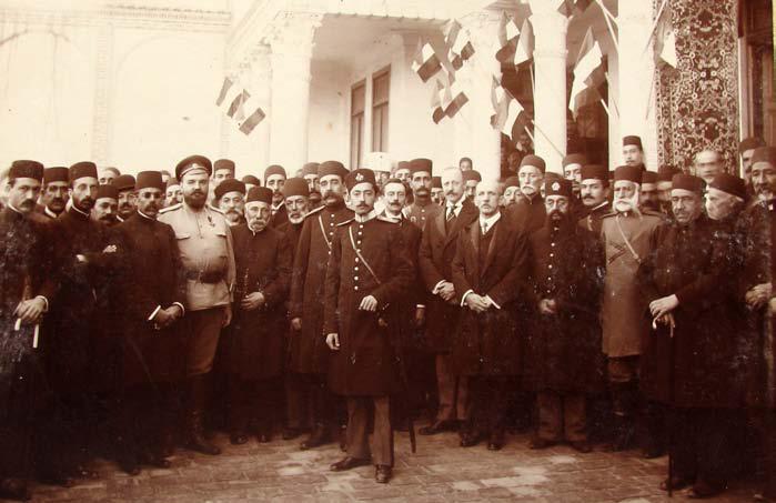 http://s4.picofile.com/file/7805568602/kargozari_tabriz.jpg