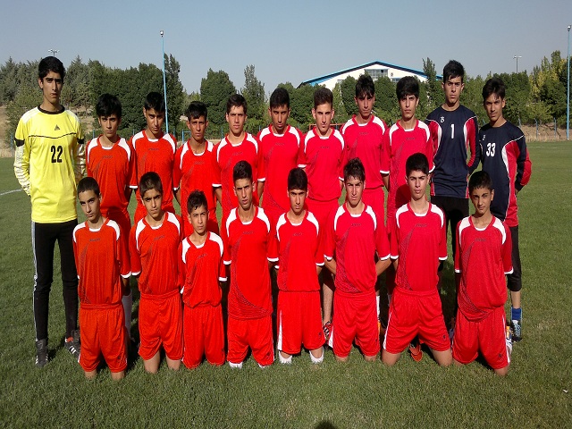 http://s4.picofile.com/file/7806108602/2013_06_15_017_2_.jpg