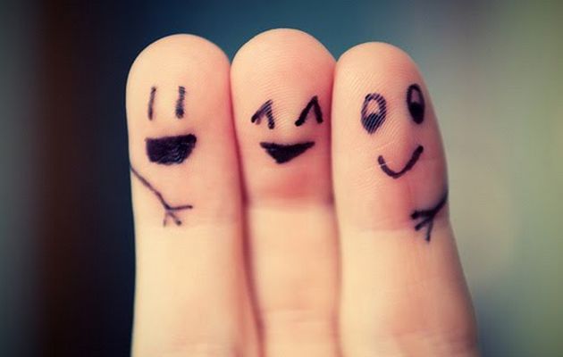 friends_fingers.jpg