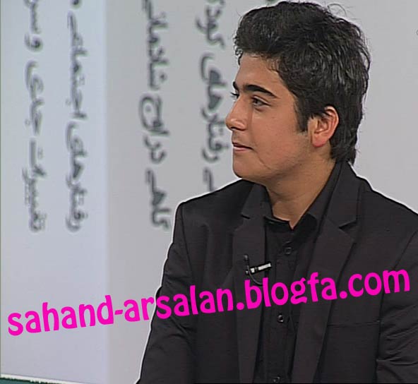 http://s4.picofile.com/file/7854135371/IRIB_TV2_040009.jpg