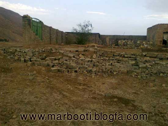 http://s4.picofile.com/file/7865336555/hoteye_khajavi.jpg