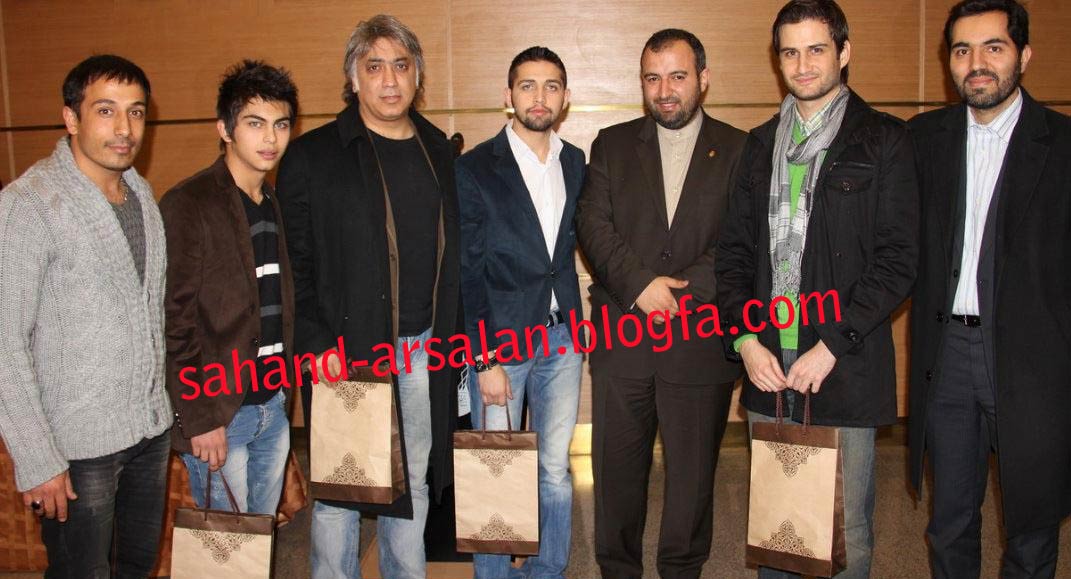 http://s4.picofile.com/file/7868143224/1270.jpg