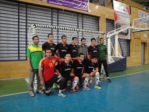 http://s4.picofile.com/file/7891123331/DSC05011.jpg
