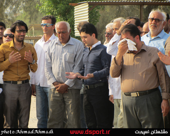 گزارش تصویری:مراسم تشعیع پیکر کوهنورد برازجانی-عکس:احمد احمدی