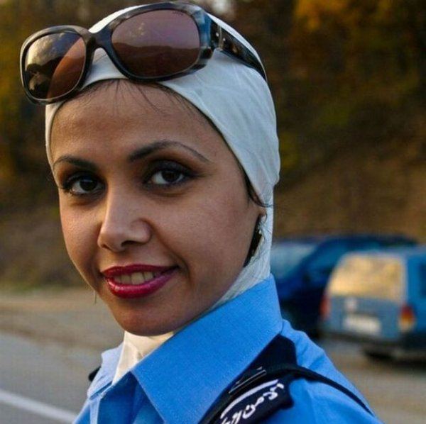مطالب داغ: پلیس های زن در کشور های مختلف مطالب داغ: پلیس های زن در کشور های مختلف