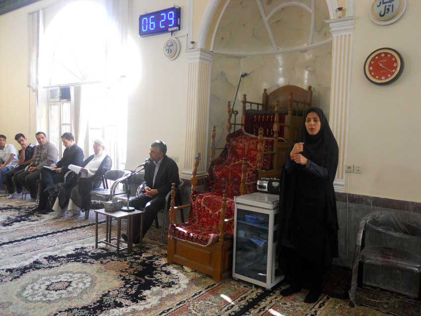 محمداسماعیل سعیدی در نشست بررسی مشکلات ناشنوایان در محل مسجد امام زمان شهرک ارم تبریز