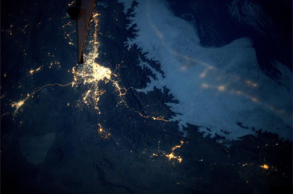 تصویری دیدنی از تهران که از فضا گرفته شده است 1