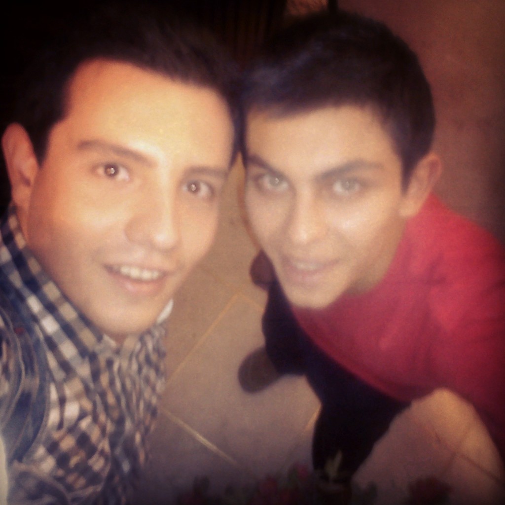 http://s4.picofile.com/file/7998425799/IMG_20130922_192103.jpg