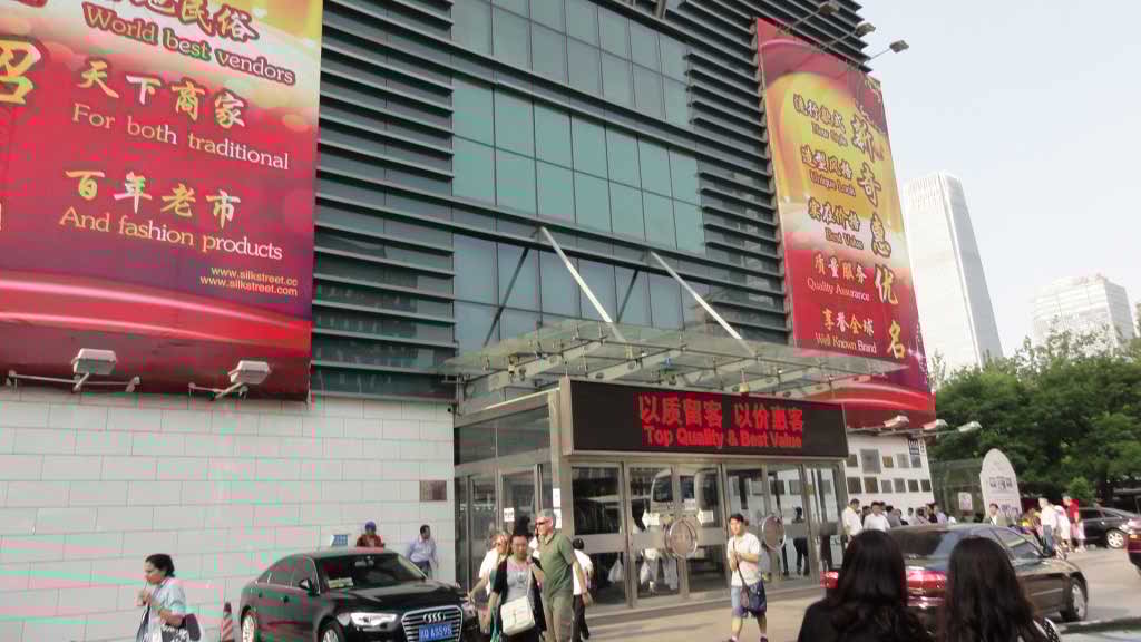 http://s4.picofile.com/file/7998751933/452.jpg