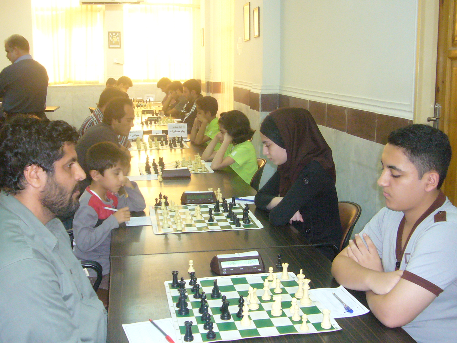 http://s4.picofile.com/file/8100140550/P1040965.jpg