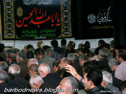 http://s4.picofile.com/file/8100343742/ziyarat11.jpg