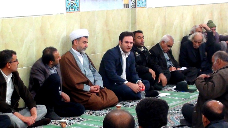 http://s4.picofile.com/file/8162121234/DSC02995.JPG