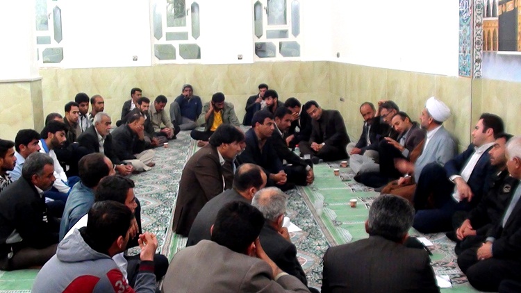 http://s4.picofile.com/file/8162121268/DSC03001.JPG