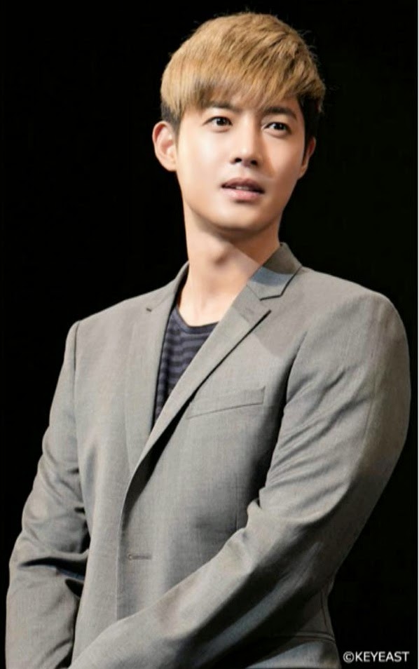 [Photo] Kim Hyun Joong - Japan Mobile Site Update [15.01.13]