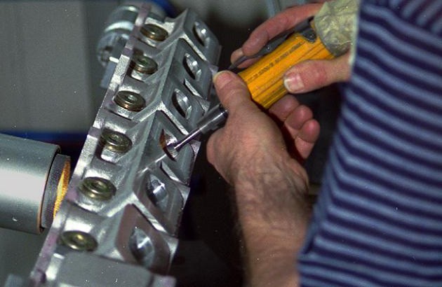 Hand Porting, hand labor and a delicate task