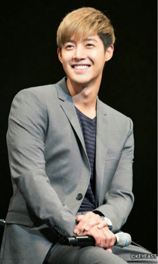 [Photo] Kim Hyun Joong - Japan Mobile Site Update [15.01.23]