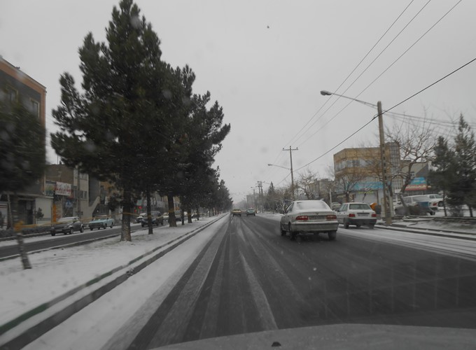 بارش اولین برف زمستانی در مشهد