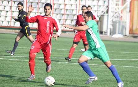 شهرداری لنگرود 1 – 0 چوکای تالش ، هتریک عقاب ها در باخت ها !!! شهرداری لنگرود 1 – 0 چوکای تالش ، هتریک عقاب ها در باخت ها !!!