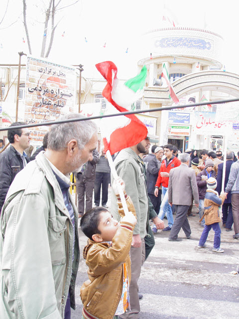 http://s4.picofile.com/file/8170897100/93_11_22_nojavan_6_.jpg