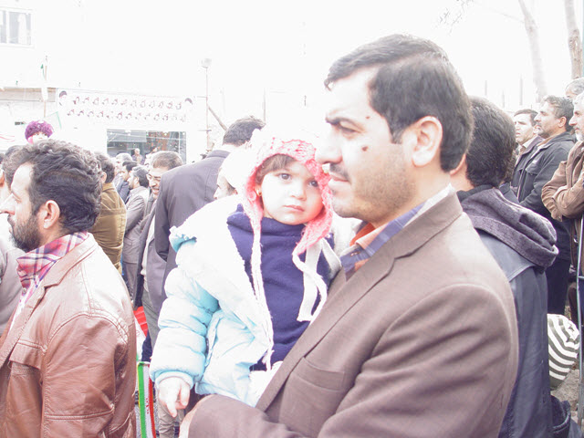 http://s4.picofile.com/file/8170897234/93_11_22_nojavan_10_.jpg