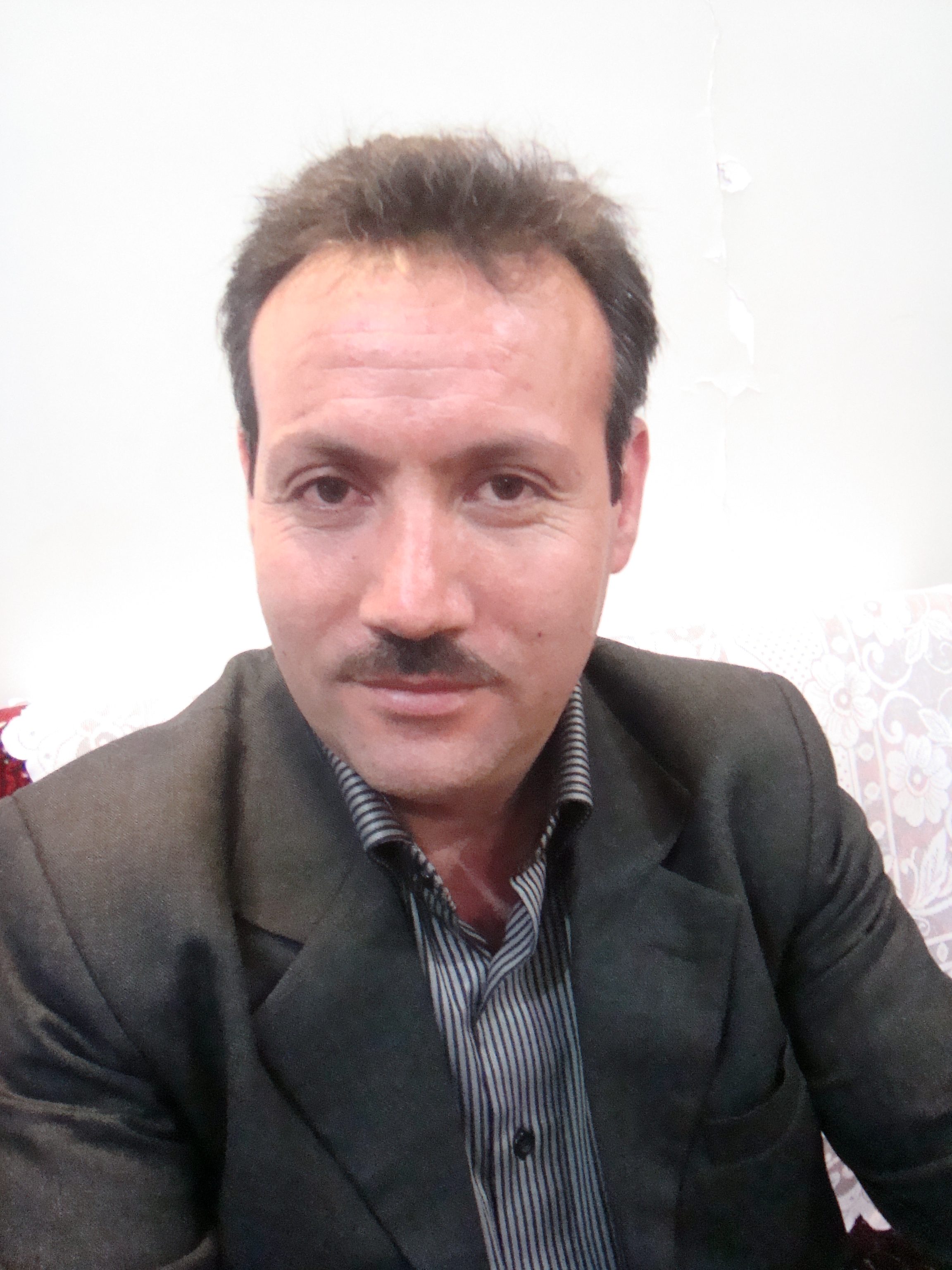 محمدی پرویز پسر استاد حاج آقا محمدی پرویز پسر استاد حاج آقا