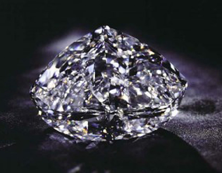 الماس صد ساله‌ی د بیزر