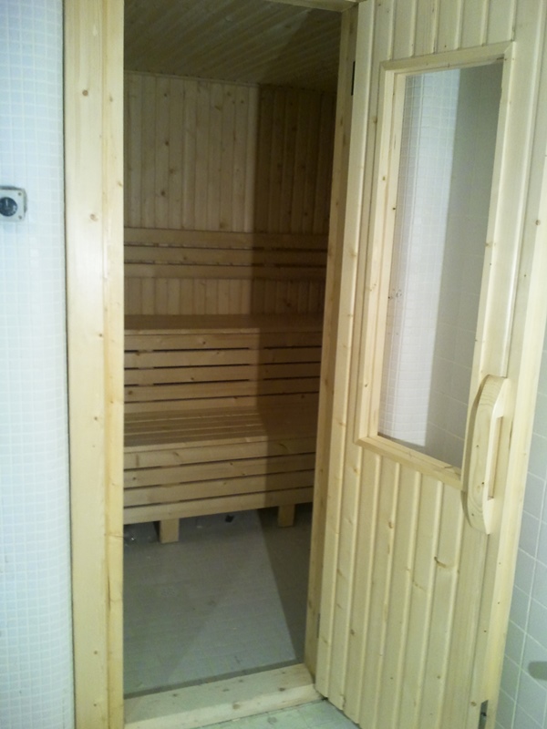 درب چوبی سونای خشک