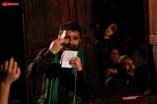 http://s4.picofile.com/file/8182273792/213231.jpg