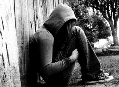 http://s4.picofile.com/file/8182739434/emo_alone.jpg