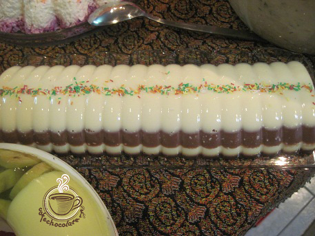http://s4.picofile.com/file/8186638500/IMG_0851.JPG
