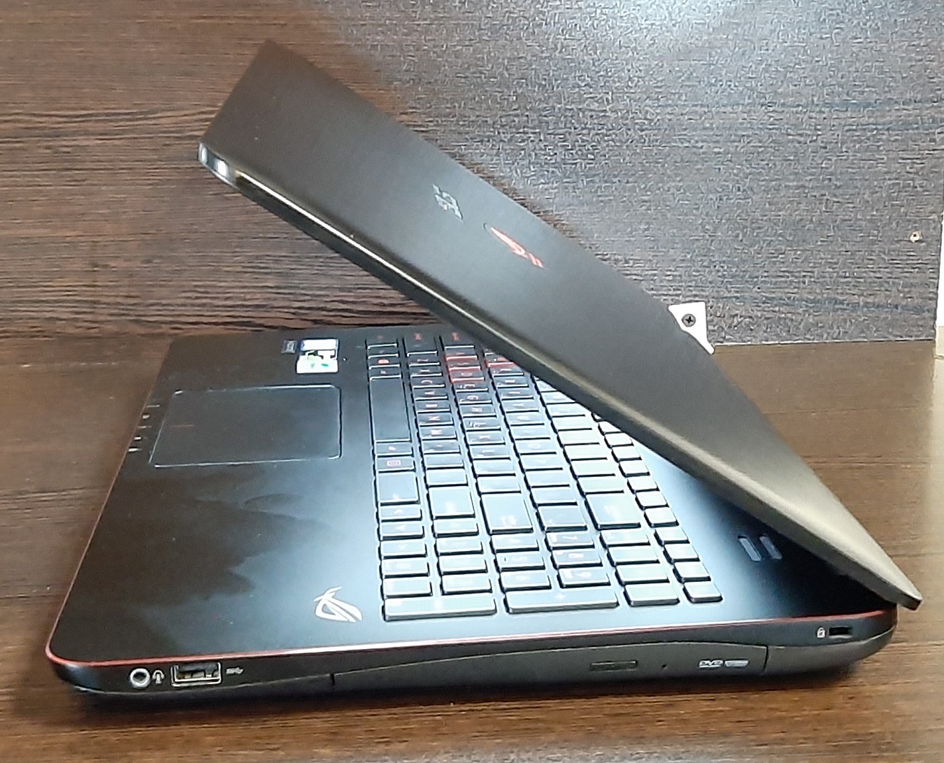 لپ تاپ استوک ایسوس مدل ASUS ROG G551VW با مشخصات 960-i7-6gen-16GB-2TB-HDD-4GB-nvidia-GTX