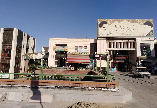 بازار مشروطه